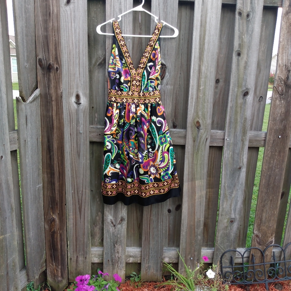 Summer fun dress! Size 8 by Me - Picture 4 of 5